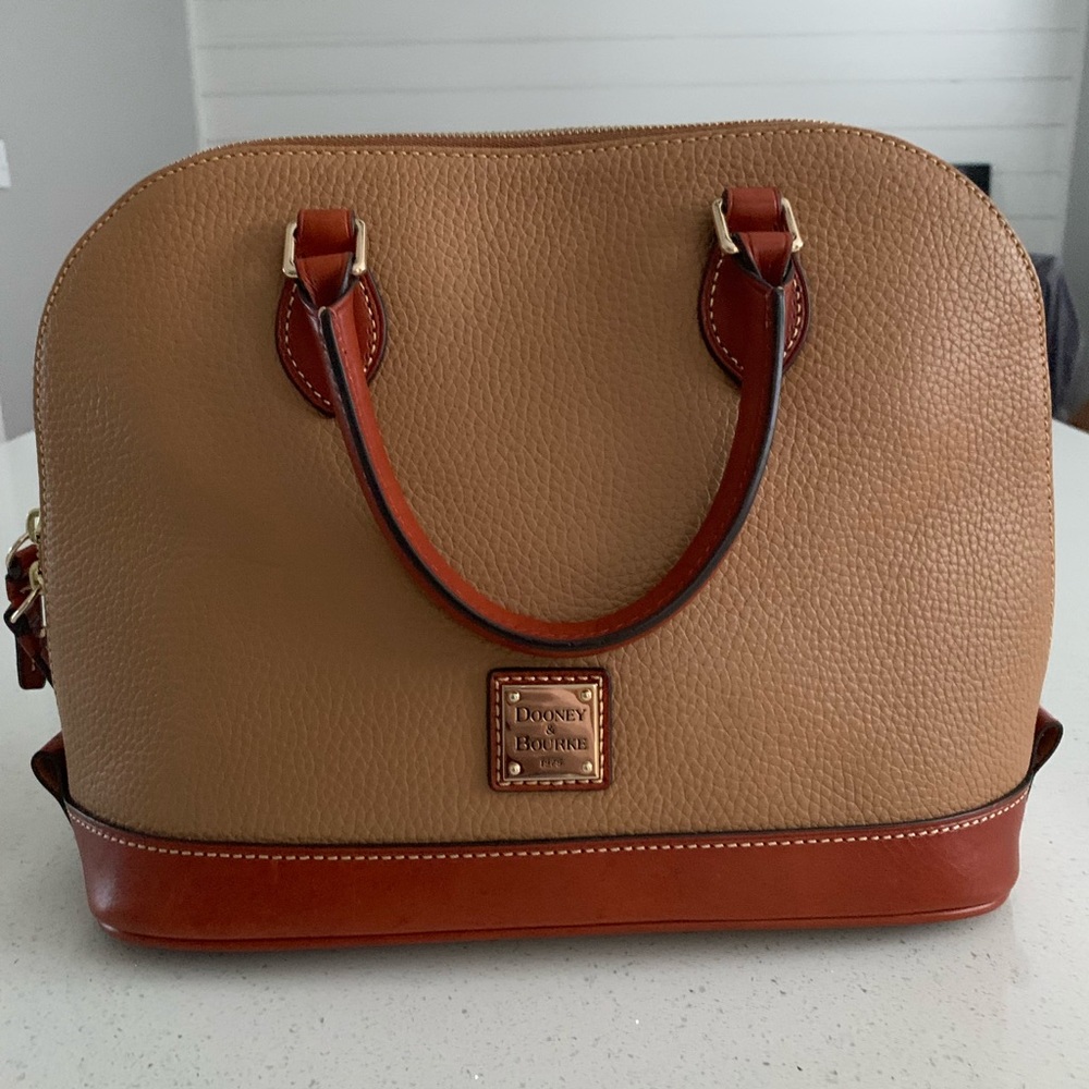 Dooney & Bourke Bag